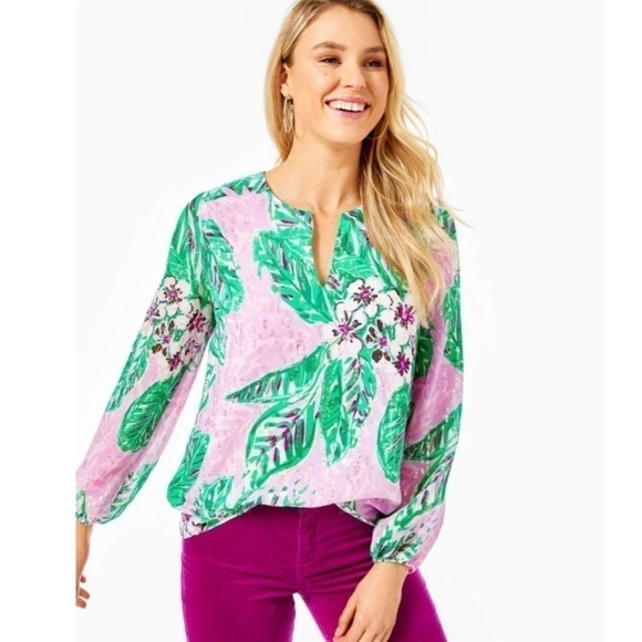 Lilly Pulitzer Aaron Silk Top Magnolia Lilac Leidees Night Size XS NEW - Picture 1 of 14